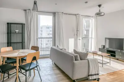Image de Dreamy Leopoldstadt 2br w/ Rooftop & Bbq, near Metro U2, by Blueground