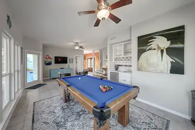 Image de Dog-Friendly Waterfront Home with Water View, High-Speed WiFi, and Central Ac