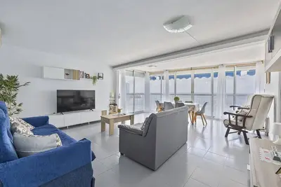 Image de Apartamento en Benidorm a 1a lĂnea del mar