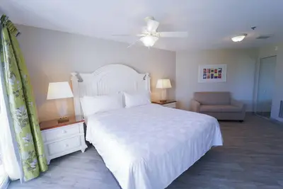 Image de Room for the Whole Family! 4 Amazing Suites, Onsite Pool