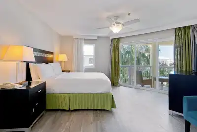 Image de Looking Relaxing Overnight Stay! 2 Island View Rooms, Outdoor Pool Free Parking