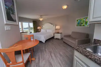 Image de Vacation Starts Here! Pet-friendly Room, Pool