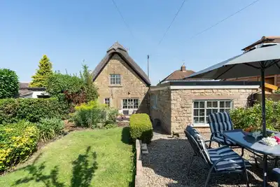 Image de 18th century thatched Cotswold holiday cottage in Broadway - Orchard Cottage, Broadway
