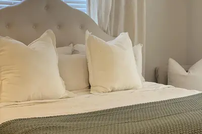 Image de Tampa Bay Getaway: 3 Bed 2 Bath - Close to Downtown & Riverwalk + Backyard