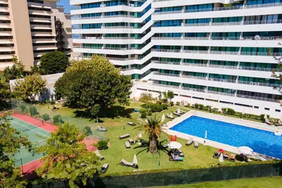 Image de Divine Marina Apartment W/ Pool & Garden by LovelyStay