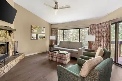 Image de Relaxing Stay! 3 Spacious Units Minutes From Ski Sapphire Valley, Free Parking