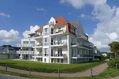 Image de Castle by the sea 18