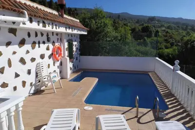 Image de Maison de vacances \"LaCerca\" avec vue sur la mer, piscine, Wi-Fi et jardin.