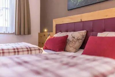 Image de Appartement 'Ciasa Rungg App Corones' avec vue sur les montagnes, jardin et Wi-Fi
