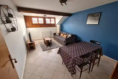 Image de Gîte cosy au bord de la Moselle, proche Nancy, activités plein air, tout inclus, parking gratuit.