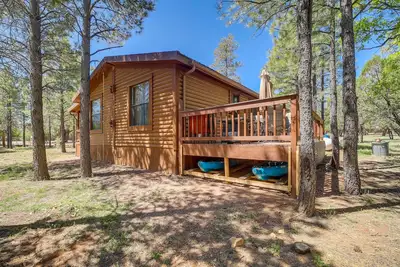 Image de 2 Decks, Grill & Wooded Views: Happy Jack Cabin