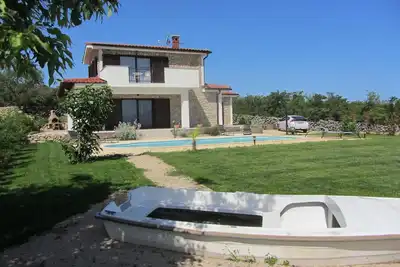Image de Maison de vacances Vrh pour 1 - 8 personnes avec 4 chambres à coucher - Maison de vacances