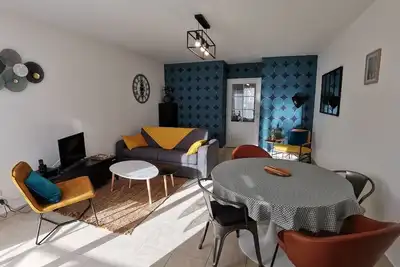 Image de Logement 3*** à 200 m de la plage. Accès à des commerces à pieds.