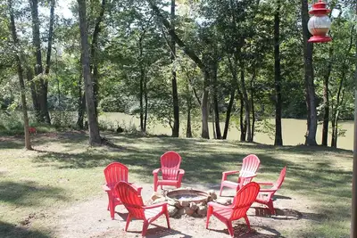 Image de Riverside Landing right on the Mountain Fork River! Kayaks Included!