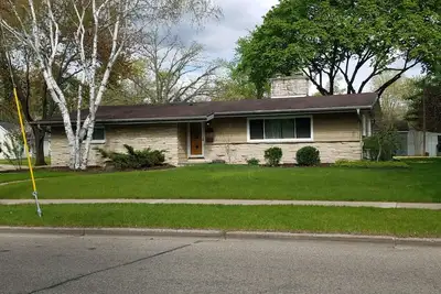 Image de Feel right at home in this single family house the City of Waupaca