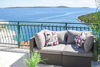 Appartement confortable à Vinisce avec.