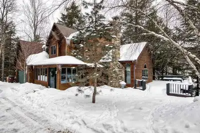 Image de Comfy, Cozy Lake & Mountain Home
