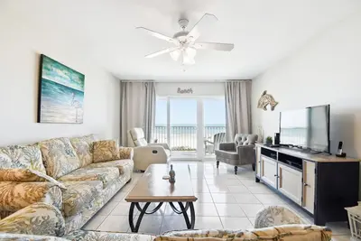 Image de Spacious Seagate Oceanfront 3/2 Condo!