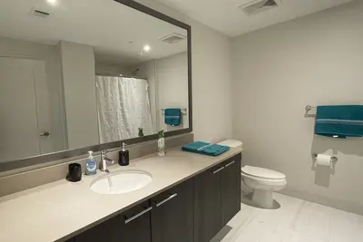 Image de Luxury 2 Bedroom W/Pool & Gym