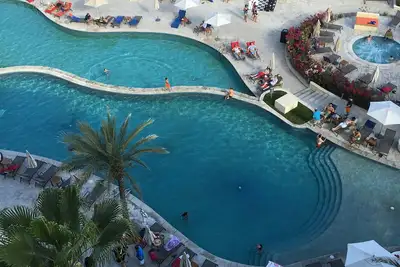 Image de Looking to get away from the chaos?  A week in this Cabo Penthouse is perfect!