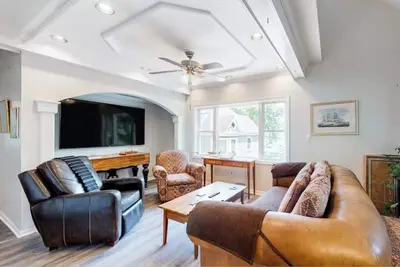 Image de Harborview Perch. . . spacious & open floorplan, privacy, harbor view, amenities