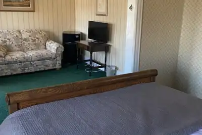 Image de Ah #21 · Ah #21 Queen Suite w/Ss/Fridge