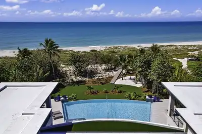Image de Bella Luna ~ Ultimate luxury awaits