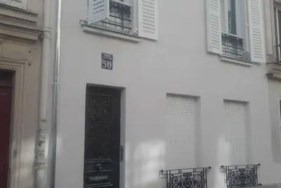 Image de Studio 20m2 Calme et Lumineux  17 iem Ar
