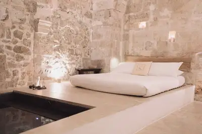 Image de [Lecce Centre ★★★★★] - Loft exclusif avec Jacuzzi