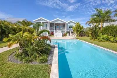 Image de Parking, Pool & Dock - Waterlane House