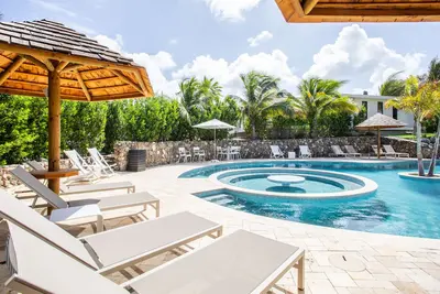 Image de Jan Sofat Lux 16, Luxury apartment, shared pool, ground floor