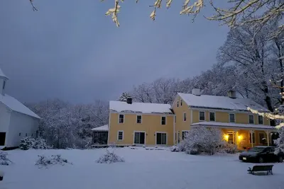 Image de Enjoy the country life!