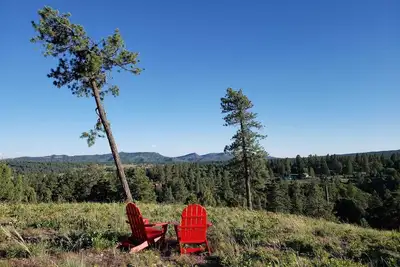 Image de Stunning 40-Acre Mountain Retreat - Epic Views, Near Town - No Cleaning Fee