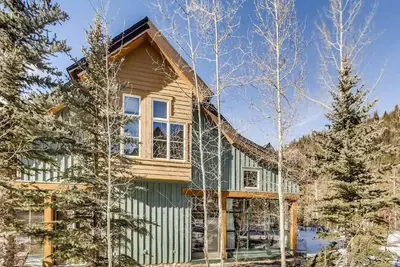 Image de Spacious 4br Ski Tip townhome near the slopes with mountain views and hot tubs!