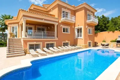 Image de Maison de vacances privée avec climatisation, Wifi, piscine privée, Tv, patio, parking