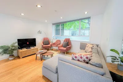 Image de Holloway 3-bedroom flat w/ central patio, Arsenal