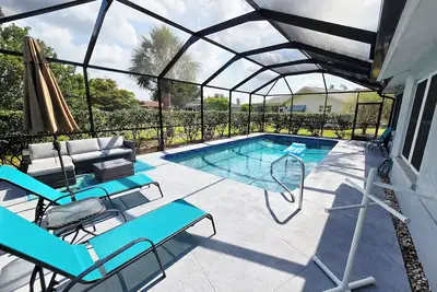 Image de ⚓ Private Pool Home W/Arcade Games 15 min to beach! ⚓🐕🌅