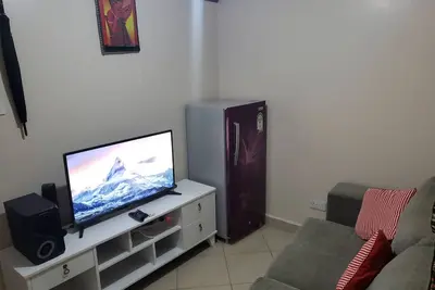 Image de 1 bedroom apartment with balcony, wifi and free parking