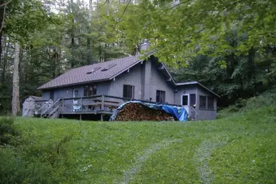 Image de Catskill Mountains Lakeside Cabin in the Catskill  Preserve