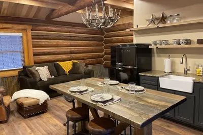 Image de Teton Cabin- Columbia Mountain Ranch