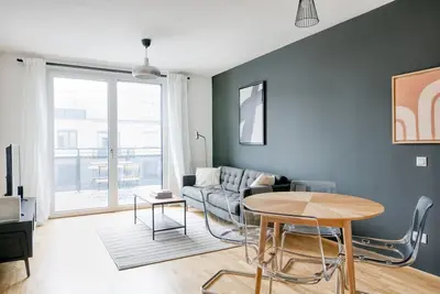 Image de Bright Donaustadt 2br w/ Balcony, near Kirschblütenpark, by Blueground