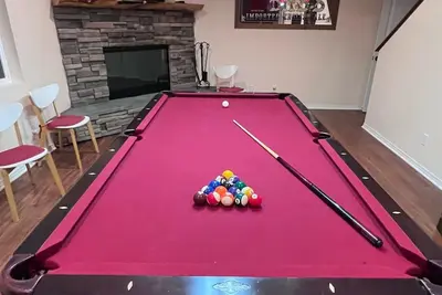 Image de Mountain Escape: Sleeps Multiple Families with Pool Table & Game Room