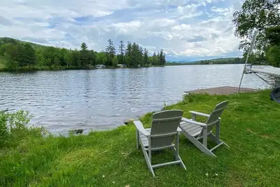 Image de Amazing lakefront home in the White Mountains with game room, theater, and dog friendly!