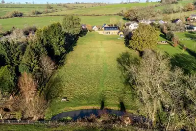 Image de Luxury dog friendly holiday home with large garden in the Cotswolds - Hill View House