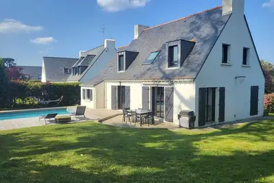 Image de Maison à proximité immédiate de la Grande plage de Port Navalo avec Piscine