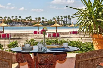 Image de Arrive. Take a deep breath. Feel good - your time out at Casa del Mar