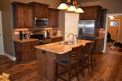 Image de Luxury Home on Golf Course- Hot Tub-Sleeps 10