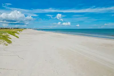 Image de Perfect 10 Family Beach Escape - New Lower Pricing - 4 Nt Summer Minimum