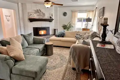 Image de 3Bd\/2b home, near wedding locations, wineries, Temecula, Resort & Casinos, Views