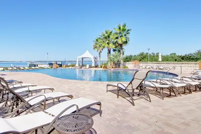 Image de 14th Floor Ocean View Condo with Shared Pool, Hot Tub, Fast WiFi, and Central Ac